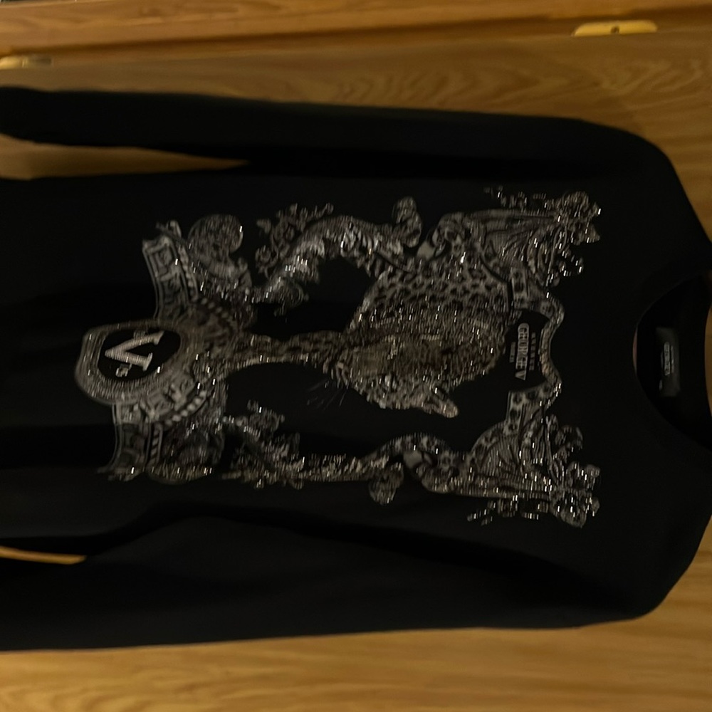 Avenue George V Paris Sweater